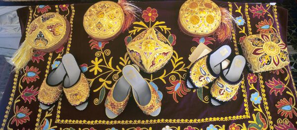 Образцы золотошвейного искусства - Sputnik Кыргызстан