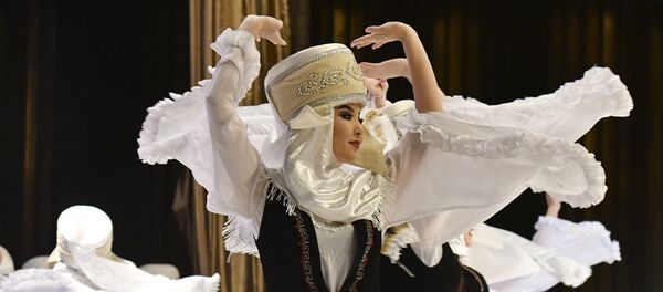 Праздничное мероприятия Тысяча женщин в ак-элечеке — 2017 в Бишкеке - Sputnik Кыргызстан