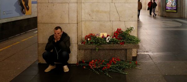 Последствия взрыва в метро в Санкт-Петербурге - Sputnik Кыргызстан