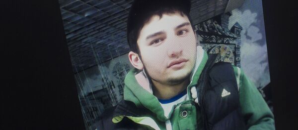 Подозреваемый, который, по оперативным данным, устроил взрыв в петербургском метро (Фотография из аккаунта сети Вконтанте Акбаржона Джалилова 1995 года рождения). - Sputnik Кыргызстан