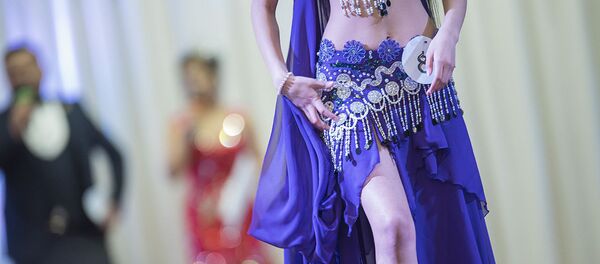 Длинные ноги и красивые платья, или Как выбирали Мисс Кыргызстан — 2017 - Sputnik Кыргызстан