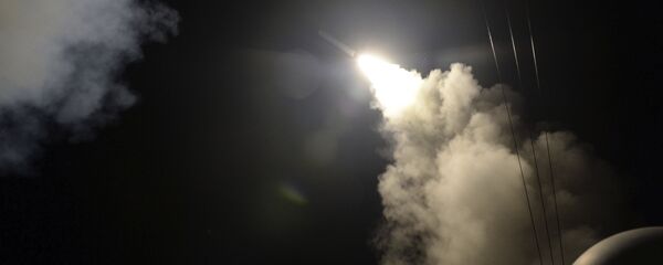 Ракетный удар США по аэродрому в Сирии - Sputnik Кыргызстан