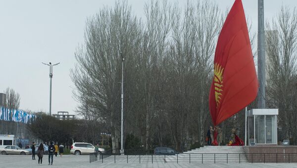 Сильный ветер в Бишкеке - Sputnik Кыргызстан