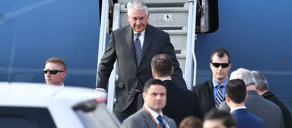 Госсекретарь США Р. Тиллерсон прибыл с рабочим визитом в РФ - Sputnik Кыргызстан