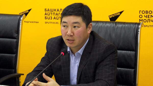 Пресс-конференция Умные счетчики — почему абонентам приходят огромные счета - Sputnik Кыргызстан