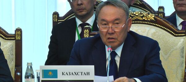 Назарбаев рассказал, чем Казахстан помогает Кыргызстану - Sputnik Кыргызстан