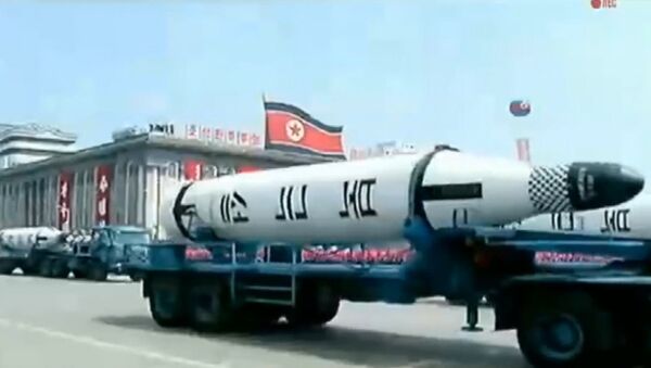 Истребители, танки и баллистические ракеты - военный парад в Северной Корее - Sputnik Кыргызстан