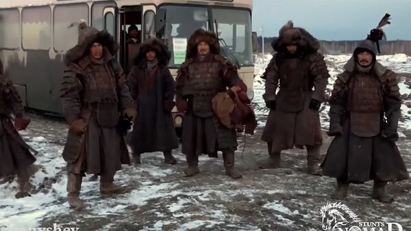 Опять тает лед — каскадеры Кыргызстана и Казахстана сняли клип на трек - Sputnik Кыргызстан