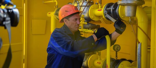 Ремонт газовых труб. Архивное фото - Sputnik Кыргызстан