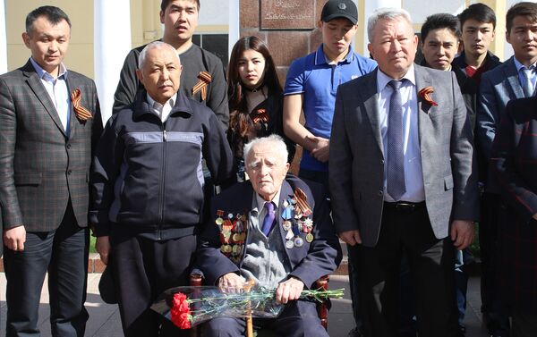 Мероприятие было организовано объединенным профсоюзным комитетом университета - Sputnik Кыргызстан
