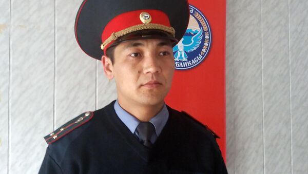 Старший следователь Ошского отдела ГУВД Айбек Бечелов - Sputnik Кыргызстан