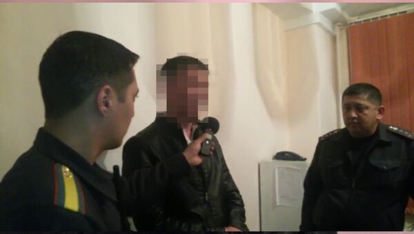Подозреваемый в наезде на школьников рассказал, почему уехал с места ДТП - Sputnik Кыргызстан