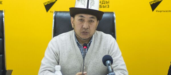 Муфтияттын окуу бөлүмүнүн башчысы Акимжан Эргешов. Архив - Sputnik Кыргызстан