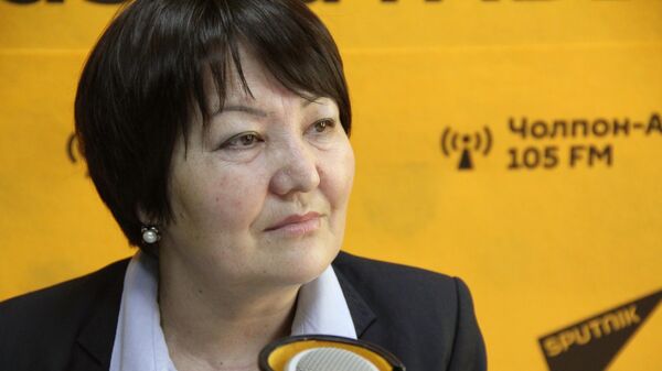 Директор фонда Инициатива Розы Отунбаевой Догдуркуль Кендирбаева - Sputnik Кыргызстан
