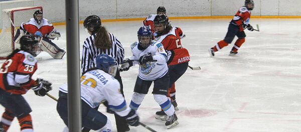 Финал казахстанских хоккейных клубов Томирис и Айсулу Финал казахстанских хоккейных клубов Томирис и Айсулу - Sputnik Кыргызстан