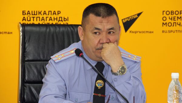 ШИИБ Кайгуул милициясынын Жол коопсуздугу бөлүмүнүн жетекчи орун басары Турусбек Абдыжапаров - Sputnik Кыргызстан