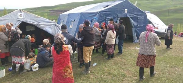 Сход оползня в селе Аюу в Узгенского района - Sputnik Кыргызстан