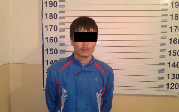 Подозреваемые в разбойном нападении на работника обменки в Араванском районе - Sputnik Кыргызстан