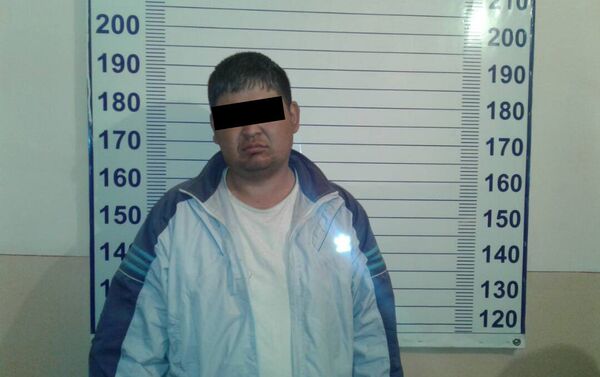 Подозреваемые в разбойном нападении на работника обменки в Араванском районе - Sputnik Кыргызстан