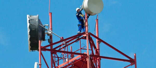 Монтаж вышек сотовой связи в Томской области Монтаж вышек сотовой связи в Томской области - Sputnik Кыргызстан