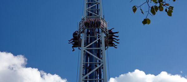 Парк аттракционов Диво-Остров в Санкт-Петербурге - Sputnik Кыргызстан