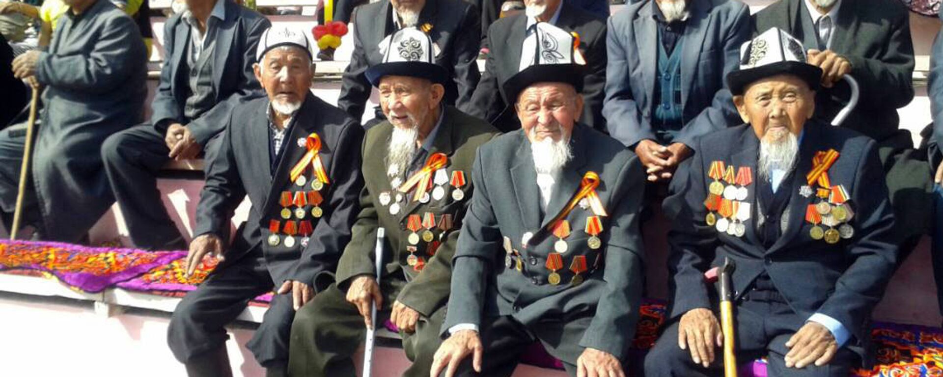 Ветераны ВОВ в Баткене - Sputnik Кыргызстан, 1920, 17.04.2026