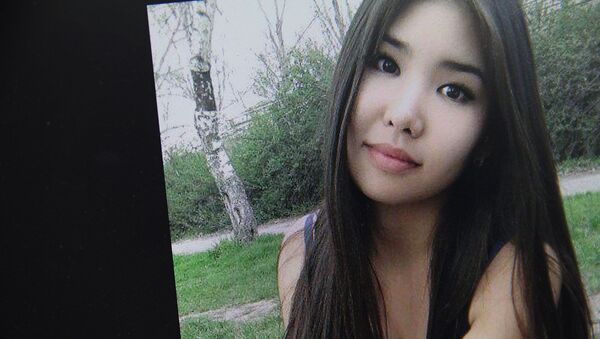 Пропавшая в Бишкеке, 19-летняя Айзат Айтбекова - Sputnik Кыргызстан