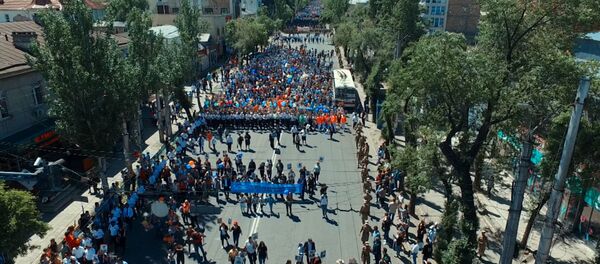 Как это было: Бессмертный полк в Бишкеке с высоты птичьего полета - Sputnik Кыргызстан