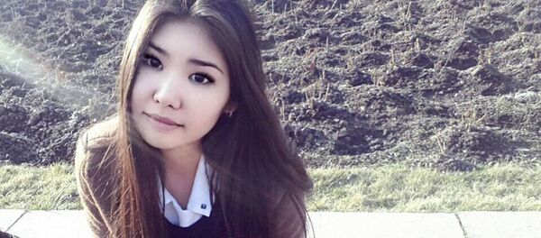 Пропавшая в Бишкеке, 19-летняя Айзат Айтбекова - Sputnik Кыргызстан