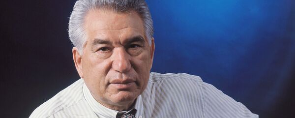 Писатель Чингиз Айтматов - Sputnik Кыргызстан