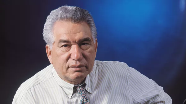 Залкар жазуучу Чыңгыз Айтматов. Архив - Sputnik Кыргызстан