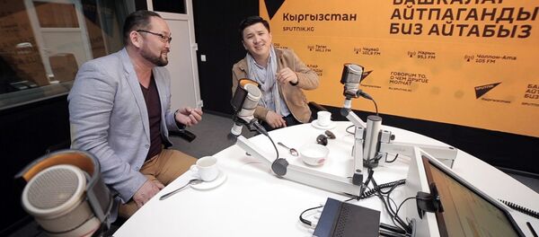 Известный теноры в КР Марат Ибраев и Жениш Ысманов Известный теноры в КР Марат Ибраев и Жениш Ысманов - Sputnik Кыргызстан