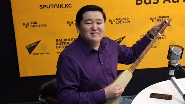 Исполнитель отечественного шоу-бизнеса Аскат Мусабеков - Sputnik Кыргызстан