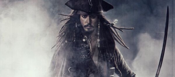 Постер фильма Пираты Карибского моря. Архивное фото - Sputnik Кыргызстан