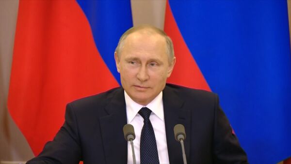 Лаврову объявим выговор, не раскрыл нам секретов Трампа — шутка Путина - Sputnik Кыргызстан