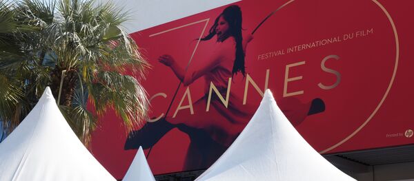 Дворец фестивалей и конгрессов перед открытием 70-го Каннского международного кинофестиваля. - Sputnik Кыргызстан