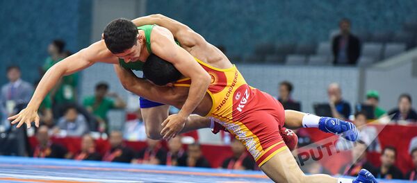 IV Игры исламской солидарности в Баку. Греко-римская борьба. До 59 кг - Sputnik Кыргызстан