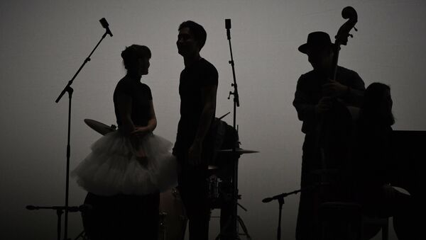 Музыканты на сцене. Архивное фото - Sputnik Кыргызстан