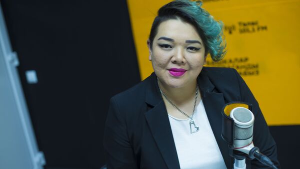 Вокалистка из Кыргызстана, участница украинского шоу Голос Салтана Аширова во время интервью Sputnik Кыргызстан - Sputnik Кыргызстан