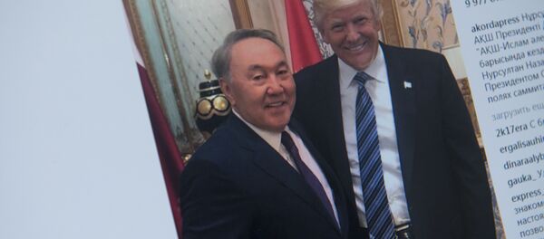Президент Казахстана Нурсултан Назарбаев во время встречи с президентом США Дональдом Трампом в Эр-Рияде. Фото со страницы Instagram пользователя akordapress Президент Казахстана Нурсултан Назарбаев во время встречи с президентом США Дональдом Трампом в Эр-Рияде. Фото со страницы Instagram пользователя akordapress - Sputnik Кыргызстан