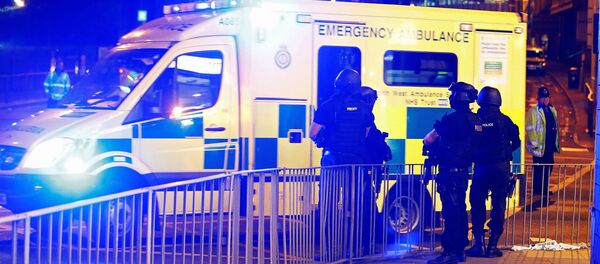 Манчестер Арена комплексинде америкалык ырчы Ариана Гранденин концерти өтүп жатканда жардыруу - Sputnik Кыргызстан