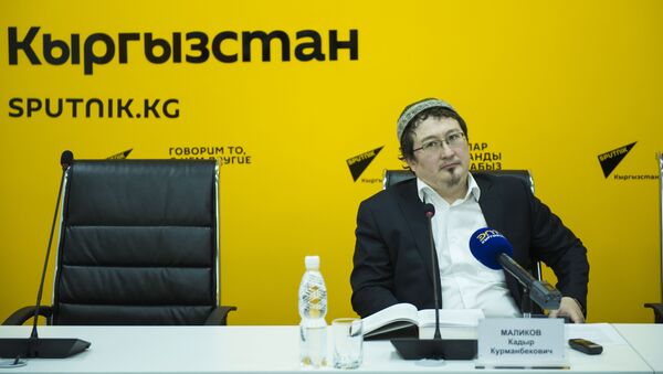 Член Совета улемов КР Кадыр Маликов - Sputnik Кыргызстан