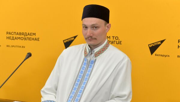 Имам-хатыб соборной мечети Минска Зариф Зудин - Sputnik Кыргызстан