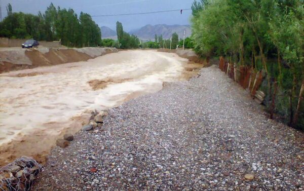 Последствия наводнения в Актатырском айльном округе Баткена - Sputnik Кыргызстан