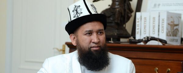 Муфтий мусульман страны Максат ажы Токтомушев - Sputnik Кыргызстан