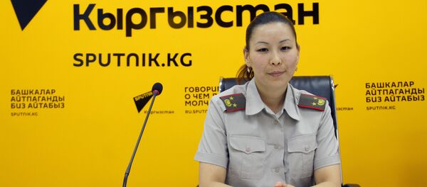 Исполняющая обязанности начальника пресс-службы МЧС КР Эльмира Шерипова - Sputnik Кыргызстан
