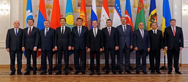 Заседаниие Совета глав правительств стран СНГ в Казани Заседаниие Совета глав правительств стран СНГ в Казани - Sputnik Кыргызстан