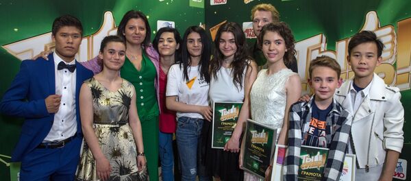 Музыкальное шоу Ты супер! на НТВ - Sputnik Кыргызстан