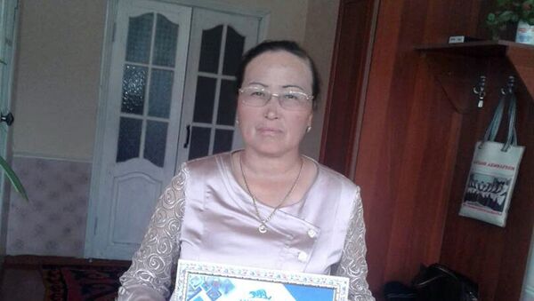Учительница школы №25 Бурул Садыкова - Sputnik Кыргызстан