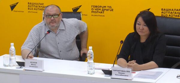 Детей под психотропами привозят к нам группами — бишкекский нарколог - Sputnik Кыргызстан